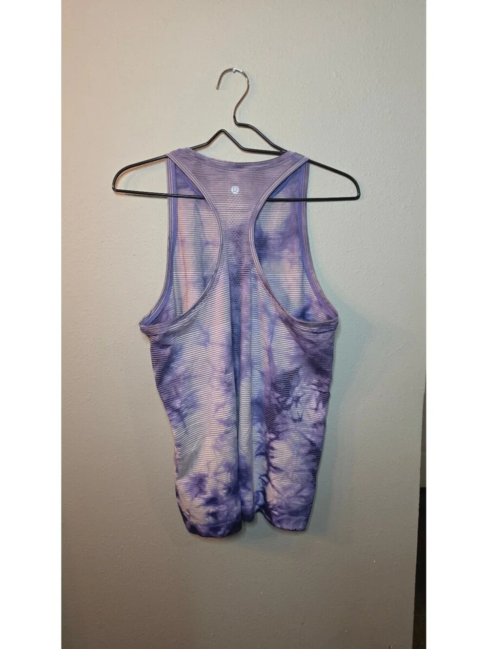 Lululemon Purple Tie Dye Racerback Tank Top Womens Size 10 Athletic